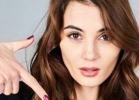 Η αδερφή του Πάτρικ Σικ … ανάβει φωτιές! (pics)