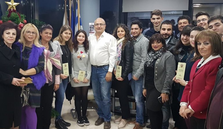 Δήμος Ηρακλείου Αττικής: Τιμά την θεατρική ομάδα των αποφοίτων του 3ου Λυκείου
