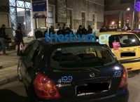 Θεσσαλονίκη: Κουκουλοφόροι εισέβαλαν στο τοπικό κανάλι ΤV100 – Χτύπησαν εργαζόμενο, έσπασαν ΙΧ (pics)