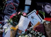 Τι ζητά η οικογένεια του Τζορτζ Μάικλ από τους θαυμαστές;