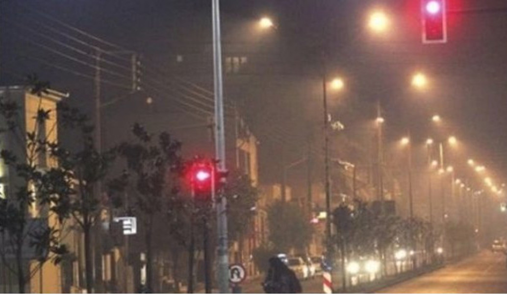 Λάρισα: Η αιθαλομίχλη σκέπασε την πόλη (vid)