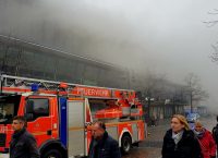 Βερολίνο: Εκκενώθηκε σιδηροδρομικός σταθμός λόγω φωτιάς (vids)