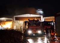 Ιταλία: Πυρκαγιά σε αποθήκη με πλαστικά