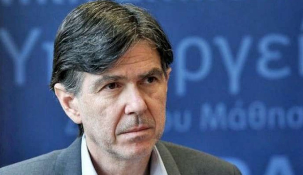 Δημήτρης Μπαξεβανάκης: Οι σχολικές εκδρομές γίνονταν μόνο για τα ξενύχτια