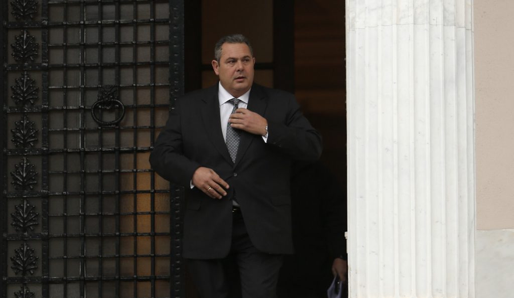 Αιφνιδιαστικά στη Βουλή ο Πάνος Καμμένος – Θα κάνει δηλώσεις στο περιστύλιο