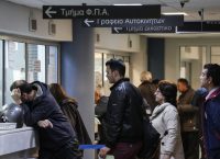 Ελεύθεροι επαγγελματίες και αγρότες: Διπλό χαράτσι για τις εισφορές του 2018