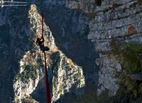 Aerial Dance στο Φαράγγι του Βίκου: Μάγεψε η Κατερίνα Σολδάτου (vid)