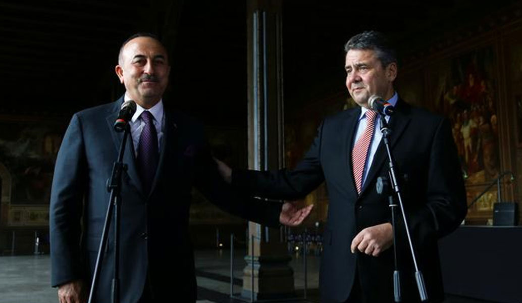 Άγκυρα – Βερολίνο: Βήματα για ομαλοποίηση των σχέσεων – Τι έγινε στη συνάντηση Τσαβούσογλου με Γκάμπριελ
