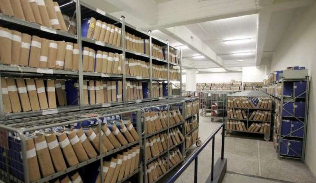 Υποθηκοφύλακες: Προχωρούν σε επ’ αόριστον αποχή
