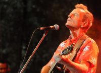 Βαγγέλης Γερμανός: Νοσηλεύεται διασωληνωμένος στον Ευαγγελισμό