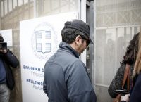 Ελληνικό Συμβούλιο για τους πρόσφυγες: Παράνομη η απόφαση κράτησης του Τούρκου στρατιωτικού
