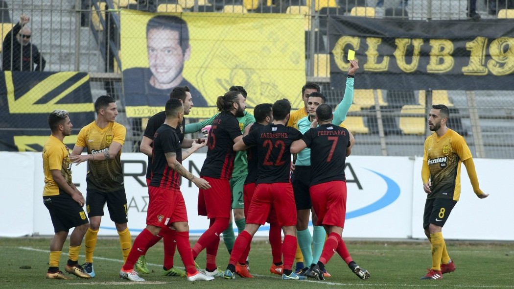 ”Σκληρή” ανακοίνωση από τον Απ. Πόντου κατά διαιτησίας και ΕΡΤ 3 (vids)