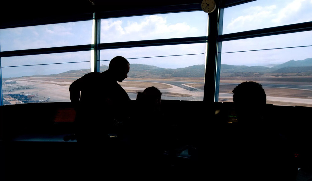 Στάση εργασίας από τους ελεγκτές εναέριας κυκλοφορίας τη Δευτέρα