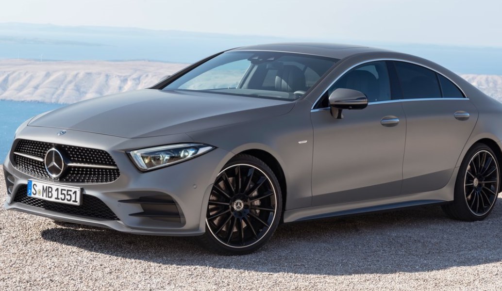Mercedes-Benz CLS: Ορίζει την πολυτέλεια
