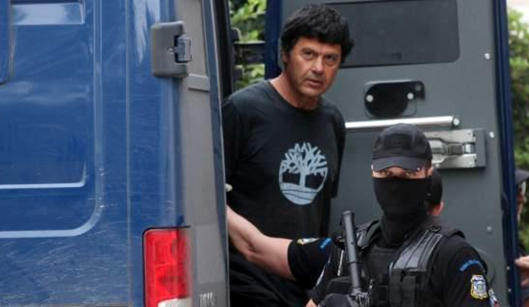 Χριστόδουλος Ξηρός: Εσπευσμένα στο νοσοκομείο