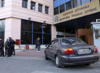 Πυροβολισμοί έξω το κτίριο της Τροχαίας Αττικής (pics)