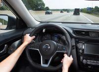 Γιατί πουλάει το σύστημα ProPILOT Assist της Nissan;