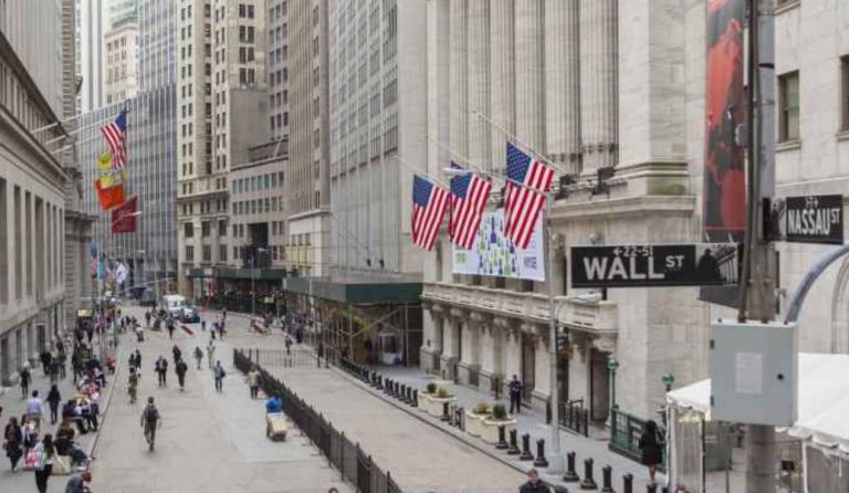 Wall Street: Πτώση στη Wall Street λόγω των αναταραχών στην τουρκική οικονομία