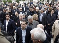 Κηδεία Θοδωρή Μιχόπουλου: Συντετριμμένος ο Αλέξης Τσίπρας