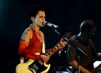Dolores O’Riordan: Όταν “έκαιγε” το Θέατρο Βράχων με τους Cranberries (vids)