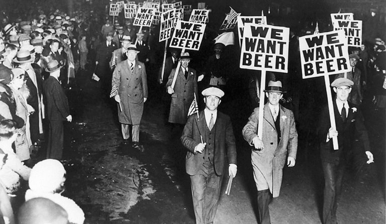 Η ποτοαπαγόρευση, η εγκληματικότητα που εκτοξεύτηκε και ο Αλ Καπόνε