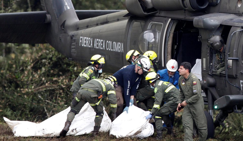 Κολομβία: Επτά νεκροί και τρεις αγνοούμενοι από πτώση στρατιωτικού ελικοπτέρου