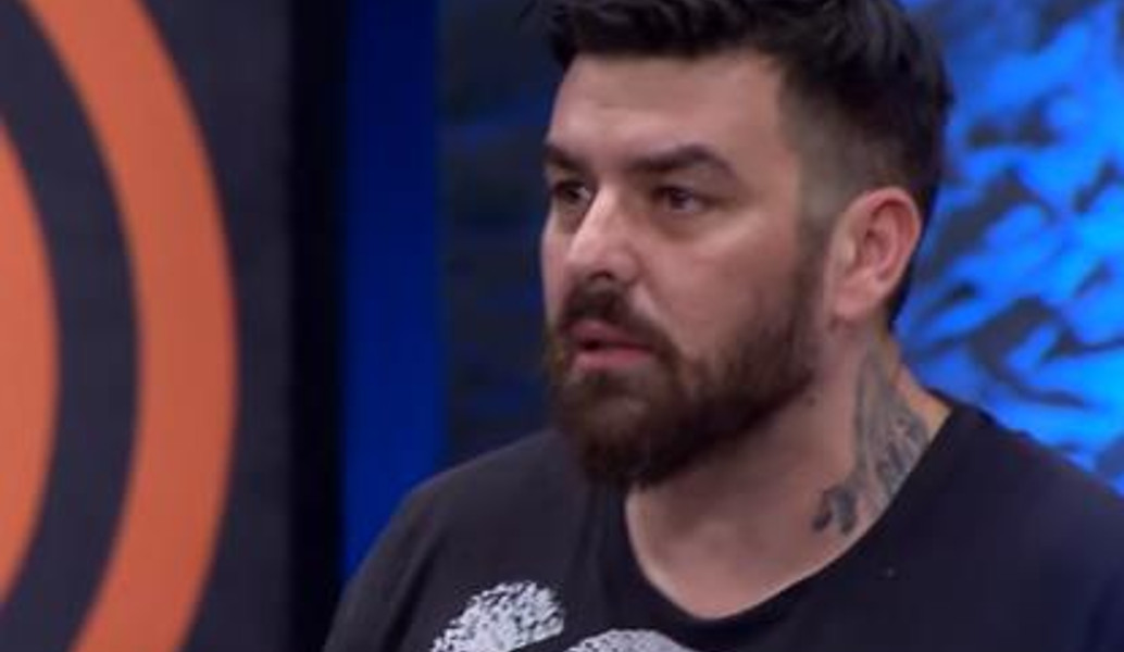Master Chef 2: Ο αδερφός του Γιάννη Αϊβάζη μαγείρεψε και πέρασε στην 50άδα (vid)