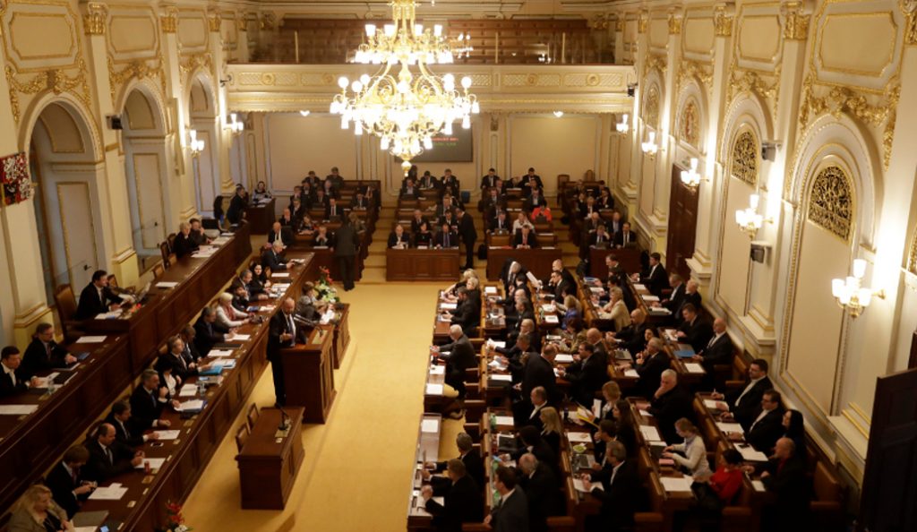Τσεχία: Παραιτείται η κυβέρνηση – Δεν έλαβε ψήφο εμπιστοσύνης