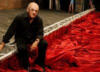 Έκθεση “Στέφανος Λαζαρίδης: Kυνικός ρομαντικός”