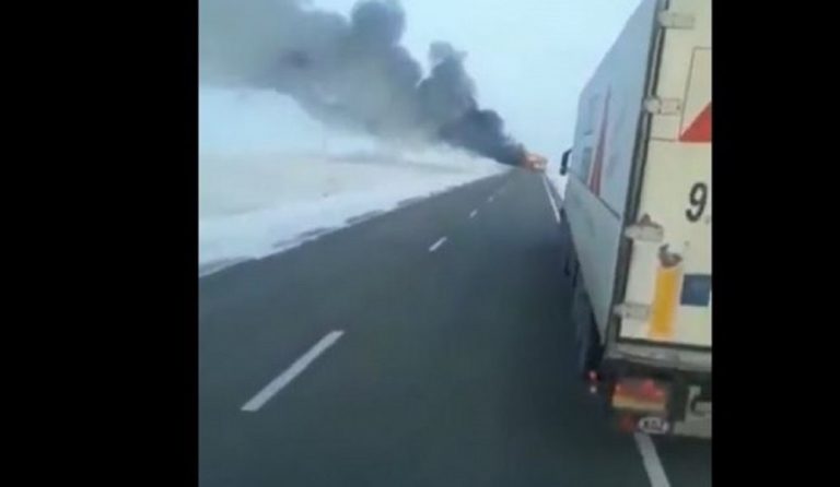 Καζακστάν: Τραγωδία με 52 νεκρούς μετά από φωτιά σε λεωφορείο