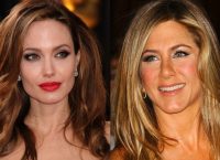 Τζέραρντ Μπάτλερ: Η Άνιστον φιλάει καλύτερα από την Τζολί