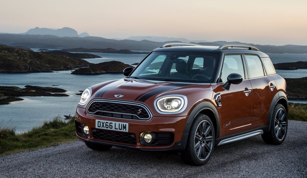Mini Countryman: Δίνει ρεσιτάλ εντός και εκτός δρόμου