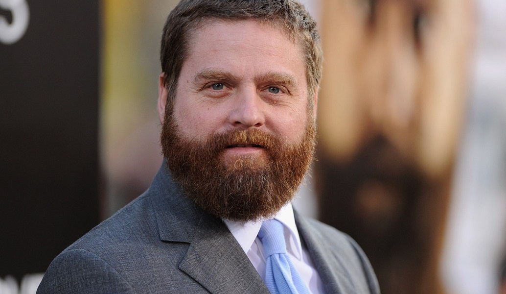 Αγνώριστος: Ο Ζακ Γαλιφιανάκης έχασε 30 κιλά (pics)