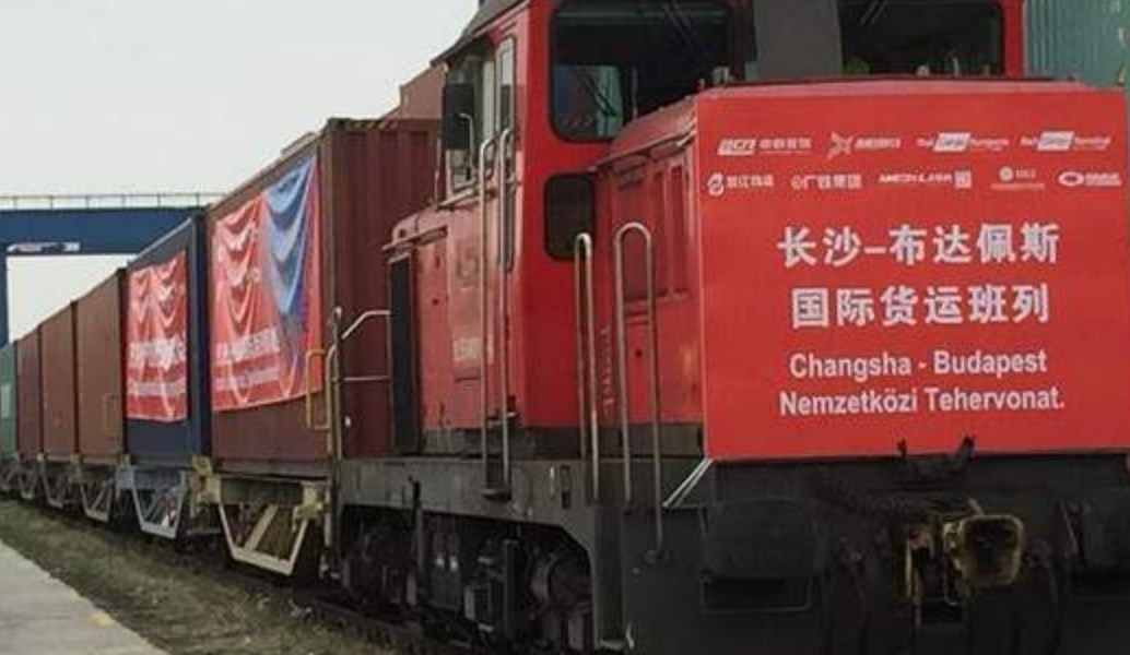 Κίνα – Βουδαπέστη: Νέα σιδηροδρομική γραμμή για τη μεταφορά εμπορευμάτων