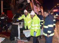 Τροχαίο δυστύχημα: Λεωφορείο έπεσε πάνω σε δέντρα – Υπάρχουν νεκροί