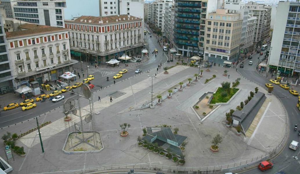 Ομόνοια: Θρίλερ με την αυτοκτονία άνδρα που πήδηξε από ταράτσα ξενοδοχείου