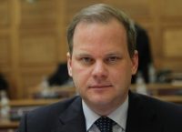 Κώστας Καραμανλής: Στα εθνικά θέματα καλό είναι να μιλάνε αυτοί που πρέπει να μιλάνε