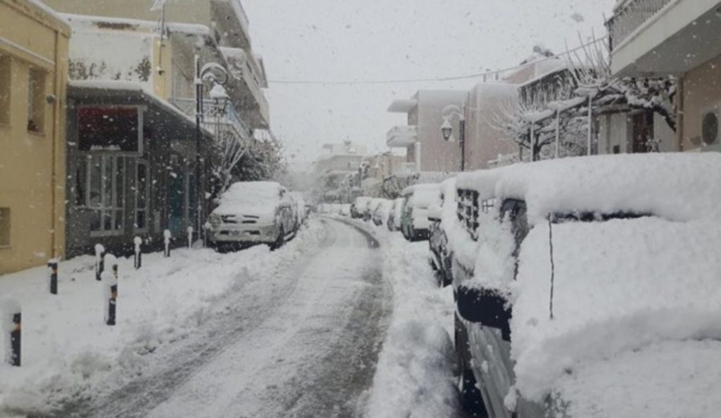 Κρήτη: Στα λευκά τα Ανώγεια (pics)
