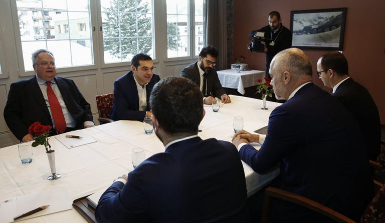 Τσίπρας – Ράμα: Σε εξέλιξη το τετ- τετ στο Νταβός