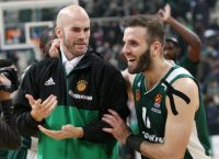 Καλάθης όπως… Παππάς και Τζέιμς (vids)