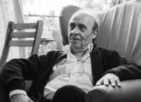 Πέθανε ο μεταφραστής Άρης Μπερλής