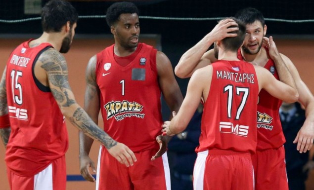 ”Nα μείνουμε ενωμένοι και να παλέψουμε”