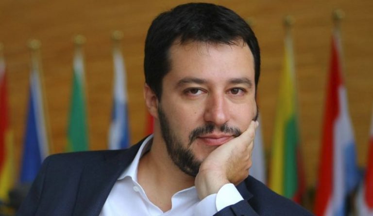 Σαλβίνι: “Ξεσκονίζουν” το παρελθόν του για δύο ακόμη αδικήματα