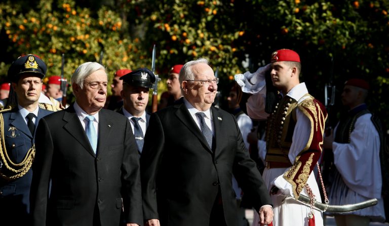 Προκόπης Παυλόπουλος: Χρήση του ονόματος “Μακεδονία” που δεν αφήνει περιθώρια αλυτρωτισμών για το Σκοπιανό