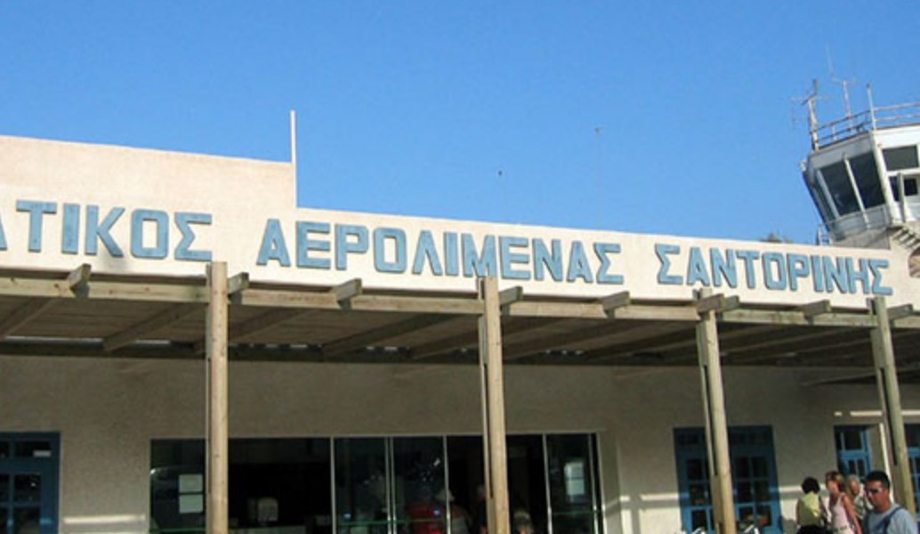 Die Welt: Το αεροδρόμιο της Σαντορίνης, το δεύτερο χειρότερο αεροδρόμιο στην Ευρώπη