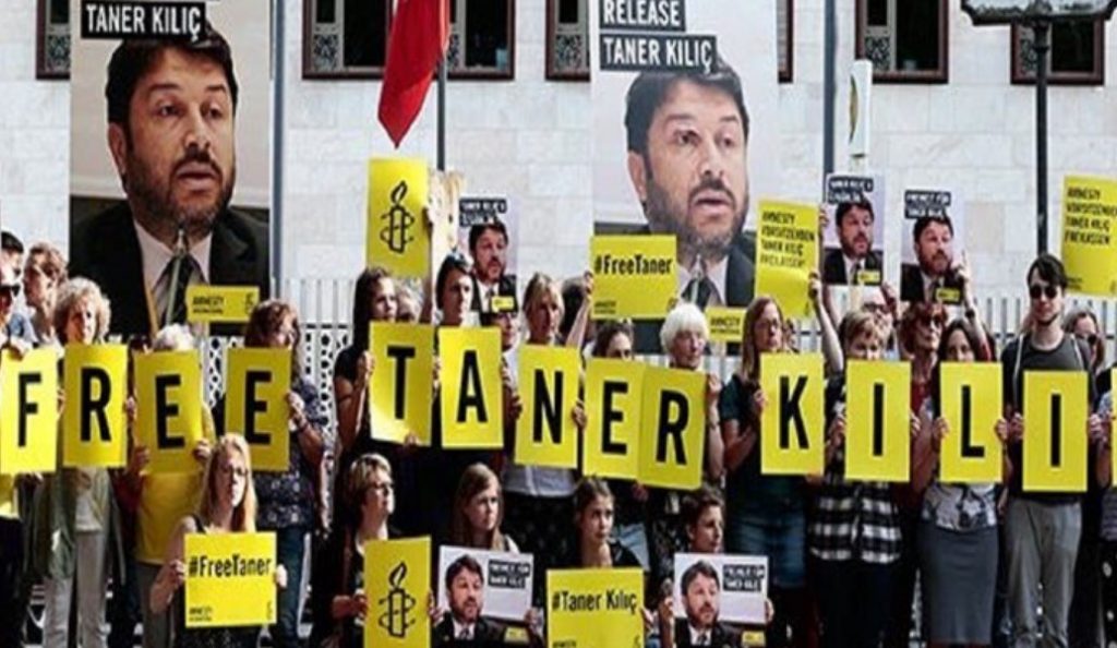 Τουρκία: Αποφυλακίζεται ο επικεφαλής της Διεθνούς Αμνηστίας