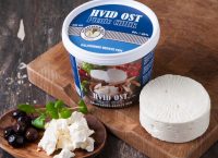 Ευρωπαϊκή Eπιτροπή: Καταγγέλλει τη Δανία ότι πουλά λευκό τυρί ως “φέτα”