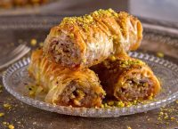 7 πολίτικα γλυκά που θα σας μείνουν…αξέχαστα!