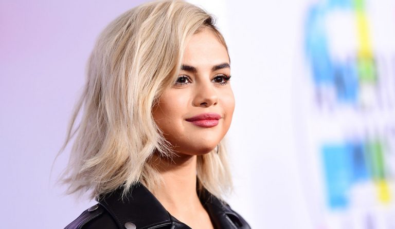 Selena Gomez: Ξανά σε κλινική – Δίνει μάχη με την κατάθλιψη