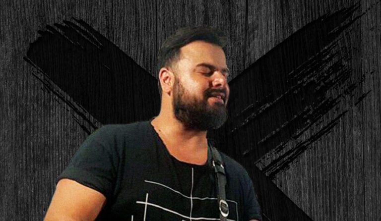 Ηλίας Καμπακάκης: Ξεπέρασε τις 5.000.000 προβολές το νέο του single “Υποτίθεται” (aud)